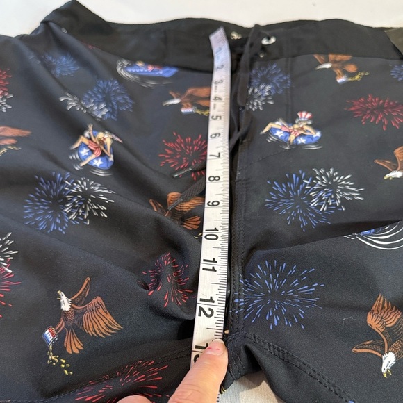 Hurley Weekender 20" Boardshorts Swimwear American July 4th-theme Men's Size 32 - Picture 13 of 16